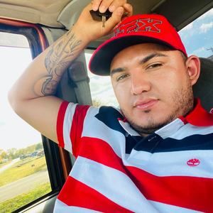 Meet your Posher, Luis